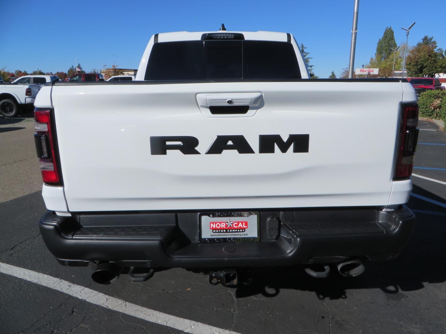 2022 White RAM 1500 (1C6SRFU92NN) , located at 2630 Grass Valley Highway, Auburn, CA, 95603, (530) 508-5100, 38.937893, -121.095482 - SUPER CLEAN TRX LOADED WITH EVERY OPTION - Photo#5